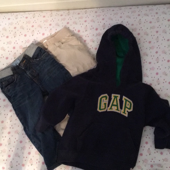 GAP Other - Gap 2 pair of pants and 1 hoodie